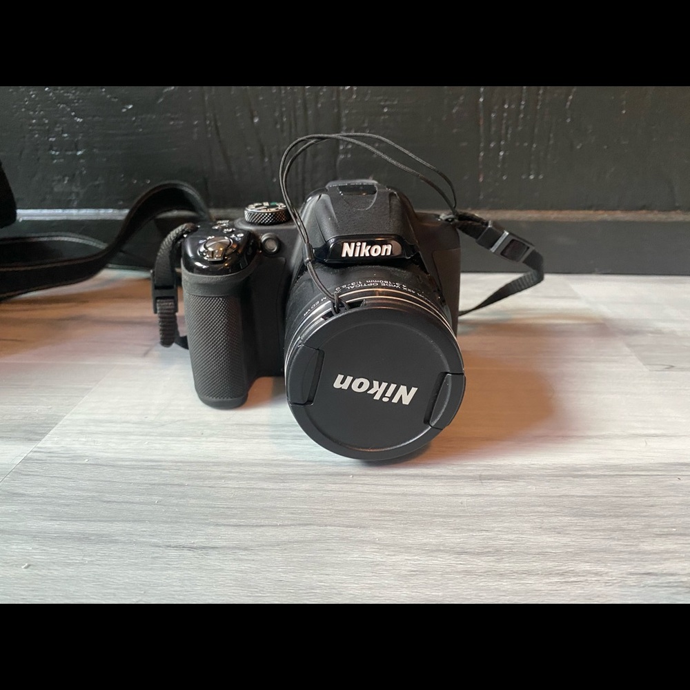 Nikon CoolPix P530
